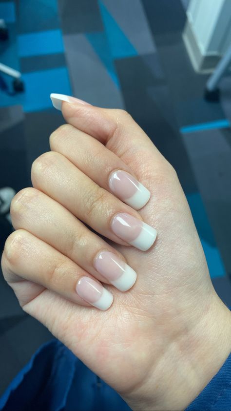 Old French Tip Nails, 90s French Nails, 2000s French Nails, 2000 French Tip Nails, 2000s French Tips, Old School French Tip, Old School French Tip Nails, 2000s French Tip, 2000s French Tip Nails