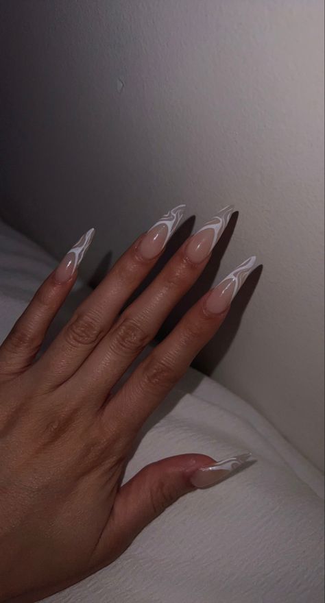 Simple Long Almond Nail Designs, Round Stilleto Nails Short, French Nails Sharp Almond, Almond Baddie Nails Acrylic, Soft Stilleto Nails Shape, Long Acrylic Nails Almond Stilettos, Medium Length Stilleto Acrylic Nails, Almondetto Acrylic Nails, Pointy French Nails