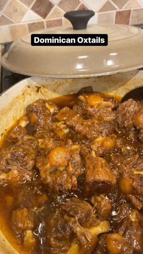 Instant Pot Oxtail Stew | Rabo Encendido - Belqui's Twist Dominican Style Oxtails, Crockpot Dominican Recipes, Oxtail Recipes Dominican, Oxtails In Pressure Cooker, Oxtail Recipes Jamaican Instant Pot, Oxtail Stew Instant Pot, Instapot Oxtail Recipes, Instant Pot Oxtails, Ox Tail Recipe Dominican