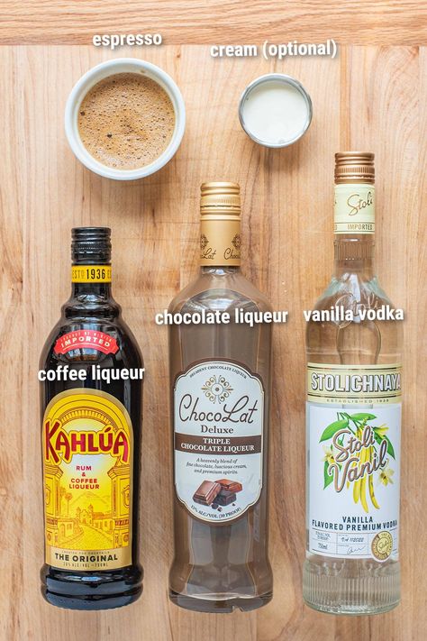 This chocolate espresso martini recipe is the ultimate dessert cocktail that's fit for any nightcap. Made with vanilla vodka, coffee liqueur, espresso, and chocolate liqueur, it's creamy, delicious, and has just enough chocolate to curb any cravings! The best part? You don't need an espresso machine. #dessertdrinks #cocktail #espressomartini #chocolatemartini Expresso Martinis, Chocolate Espresso Martini Recipe, Coffee Martini Recipe, Chocolate Espresso Martini, Espresso Vodka, Chocolate Vodka, Espresso Martini Recipe, Espresso And Cream, Chocolate Martini