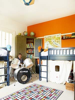 Boy room that will age well. Preteen Bedroom, Orange Accent Walls, Space Kids Room, Creative Beds, Kids Rooms Shared, White Wall Bedroom, Boy Bedroom Design, Boy’s Room, Orange Walls