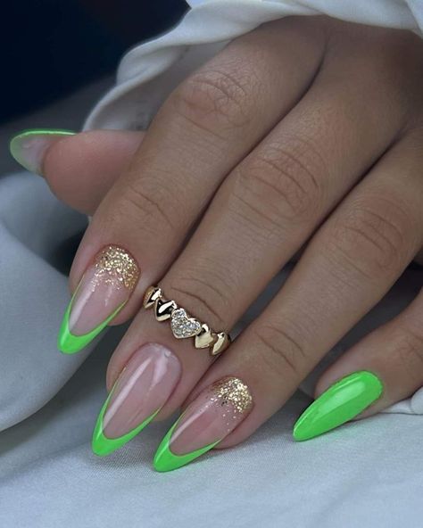 Tie Dye Nails, Nails Now, Chic Nails, Fancy Nails, Stiletto Nails, Green Nails, Nude Nails, Nail Designer, Almond Nails