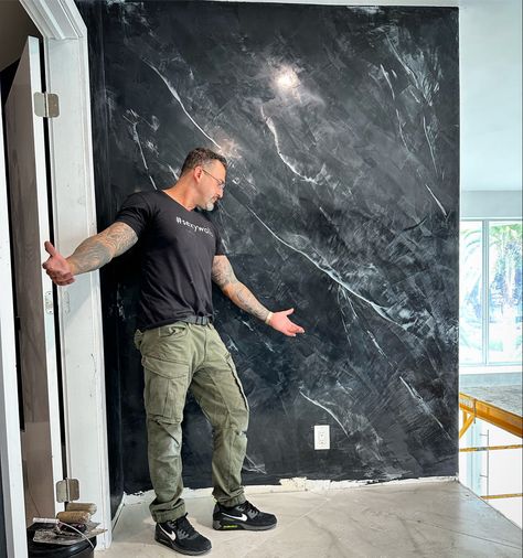 Black Venetian Plaster with silver Veining for this Marbleizing wall, Exotic Style! Dark Venetian Plaster, Black Venetian Plaster, Polished Plaster, Mural Ideas, Venetian Plaster, Exotic Fashion, Plaster Walls, House Wall, Fireplace Wall