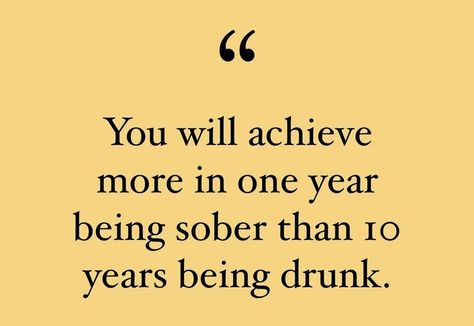 Soberity Quotes Inspirational, Mindful Drinking, Alcohol Recovery Quotes, Jacque Fresco, Recovering Addict Quotes, Giving Up Drinking, Giving Up Alcohol, Alcohol Quotes, Recovering Addict