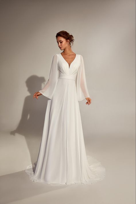 Chiffon Sleeves Wedding Dress, Fall Wedding Gowns Sleeve, Flowing Wedding Dress With Sleeves, Long Sleeve Wedding Dress Petite, Midi Hairstyle Wedding, Wedding Dresses With Loose Sleeves, Wedding Dresses Loose Sleeves, Middle Age Wedding Dress, Chiffon Long Sleeve Wedding Dress