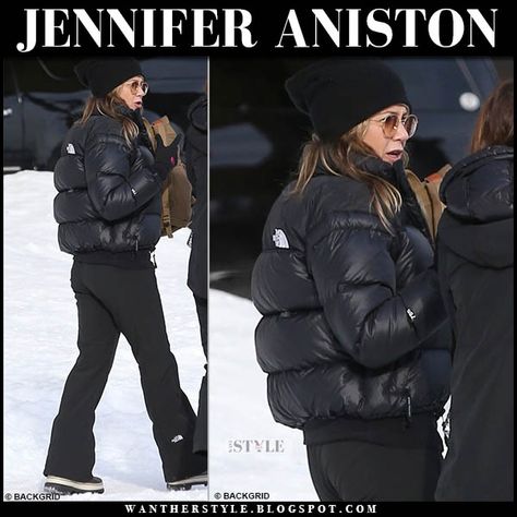 Jennifer Aniston in black puffer jacket and black ski pants #celebrity #winter #snow #skiing #ski #fashion #skisuit #style All Black Ski Outfit, Black Ski Outfit, North Face Puffer Jacket Outfit, Ski Resort Outfit, Ski Outfit For Women, Ski Trip Outfit, Apres Ski Outfits, North Face Jacket Mens, Winter Coat Outfits