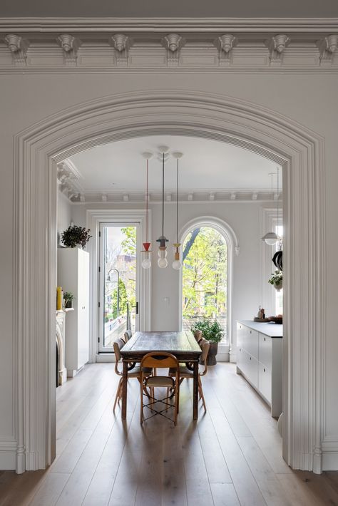 Arch Range Alcove, Parlor Floor, Brooklyn Brownstone, Townhouse Designs, Design Blogs, Sopot, Arched Windows, Open Plan Kitchen, Crown Molding