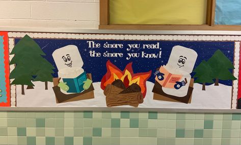 S’mores reading bulletin board for elementary school Smores Bulletin Board Ideas, Smore Learning Bulletin Board, The Smore You Read The Smore You Know Bulletin Board, S’mores Bulletin Board, Books We've Read Bulletin Board, Book Bulletin Board, Reading Bulletin Boards, Library Boards, Prek Classroom