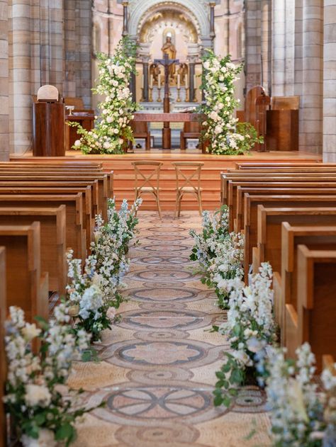 Destination Wedding at Chateau de Labro Wedding Church Decor, Church Wedding Flowers, French Wedding Style, Church Wedding Decorations, Garden Weddings Ceremony, Winter Wedding Flowers, Dream Destination Wedding, Spring Wedding Flowers, Wedding Flowers Summer