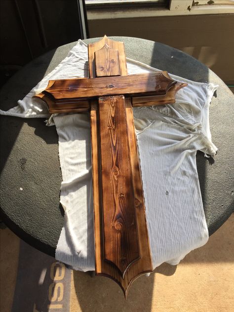 Grave marker. Wooden cross. Grave Cross Wooden, Diy Wooden Cross For Grave, Diy Grave Markers Ideas, Wooden Crosses Diy For Grave Site, Gravesite Ideas, Wooden Crosses Diy, Crosses Diy, Wood Crosses Diy, Painted Wooden Crosses