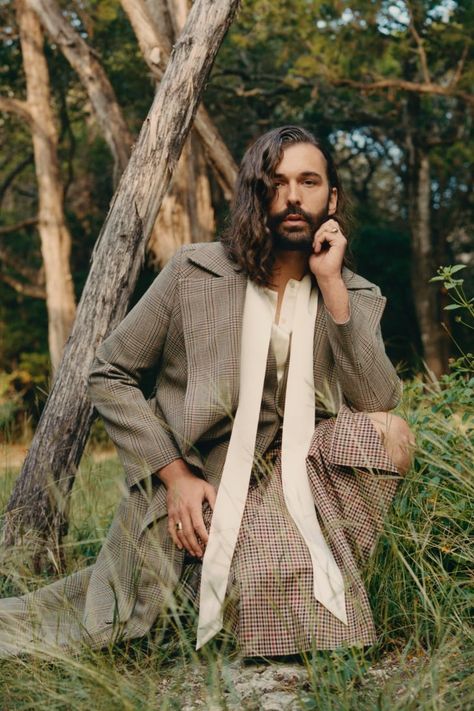 Jonathan Van Ness's Self Interview About HIV Diagnosis Jonathan Van Ness Fashion, Antiretroviral Therapy, Jonathan Van Ness, Leg Workout Women, Fluid Fashion, Gender Queer, People With Hiv, Sports Therapy, Gender Fluid Fashion