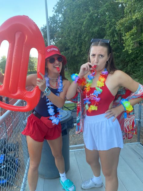 Pool Party Spirit Day, Luau Outfits Spirit Week, Lifeguard Theme Football Game, Beach Dress Up Day At School, Beach Party Costume, Beach Party Theme Outfit, Beach Theme Outfits, Hawian Themed Outfits Football Game, Beach Theme Party Outfit College