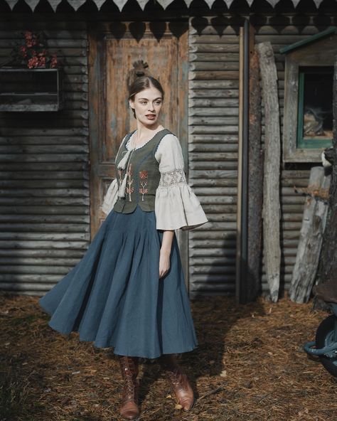 Our "Tilda" collection is embroidered with singing birds and blooming trees, to turn your everyday life into a fairytale 🧚🌳 👩🏼 : @zelieallemoz, wearing the moss green “Tilda” top with the “Svetlana” blouse and the skandi blue “Vineta” midi skirt. . . . . #cottagecoreaesthetic #ethicalbrand #cottagecore #wicca #vintagecore #lightacademia #sustainablefashion #ethicalfashion #ethicallymade #ethicallycertified #sustainablebrand #renfaire #fairytale #sustainablymade #ethicalfashionbrand #cottagec... Singing Birds, Cottagecore Outfit, Virtual Wardrobe, Cottagecore Outfits, Blooming Trees, Ethical Fashion Brands, Cottagecore Style, Paris Shopping, Cottage Core Aesthetic