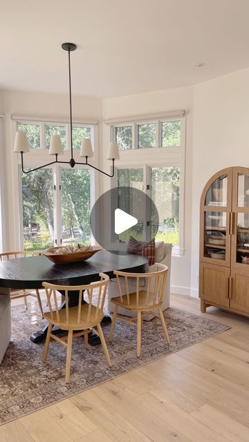 Kasey Dixon on Instagram: "HOME \ new dining nook rug + how I style it! Love the brown tones that warm up the space🤎🤎 A great addition for the fall season! Paired it with my black wood table (circle or oval w/ extension), linen end chairs, wood farmhouse chairs, modern light fixture and an arc cabinet for extra storage🙋🏻‍♀️ SO many great finds in this space👌🏻

Comment RUG below to receive a DM with the links to shop this space on my LTK 🔗🔗

#fallhomedecor #diningroomdecor #diningroomrug #rugdesign #rug #nook #diningnoom #homestyling #homestyler #homestyledecor 
https://liketk.it/4RWLO #ltkhome" Arc Cabinet, 48 Inch Round Dining Table, Black Wood Table, Table Circle, Farmhouse Chairs, Wood Farmhouse, Walmart Finds, Dining Nook, My Black