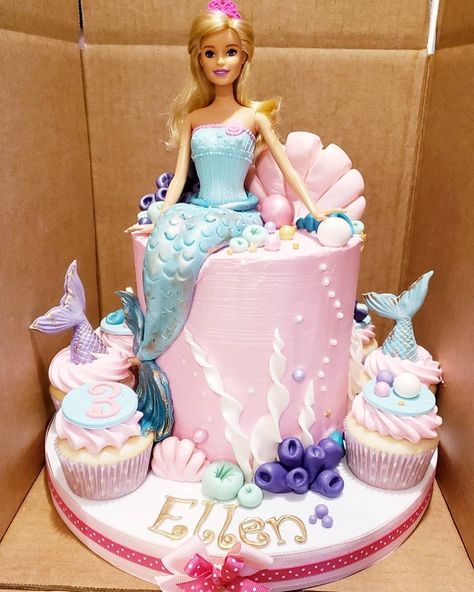 Doll Cakes Ideas Princess, Mermaid Barbie Cake, Mermaid Doll Cake, Barbie Mermaid Doll, Princess Doll Cake, Chelsea Barbie, Doll Birthday Cake, Barbie Mermaid, Barbie Doll Cakes