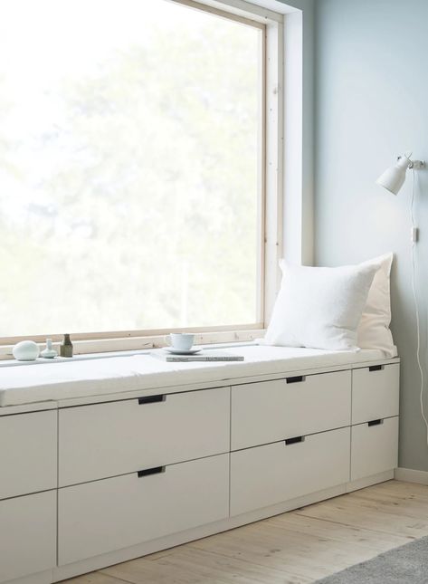 Diy Mattress Pad, Nordli Ikea, Diy Mattress, Window Seat Storage, Modern Chest Of Drawers, Window Seats, Window Benches, Comfy Seating, Ikea Storage