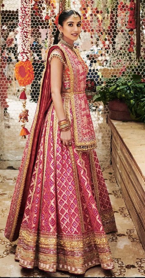 Beautiful Lehengas, Cute Overall Outfits, Ambani Wedding, Radhika Merchant, Best Indian Wedding Dresses, Designer Bridal Lehenga Choli, Trendy Outfits Indian, Indian Outfits Lehenga, Lehenga Designs Simple