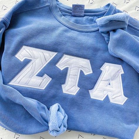 Sorority Letters Sweatshirt, Sorority Family, Little Gifts Sorority, Greek Letter Shirts, Letter Shirt, Sorority Shirt, Sorority Sweatshirts, Tri Sigma, Sorority Letters