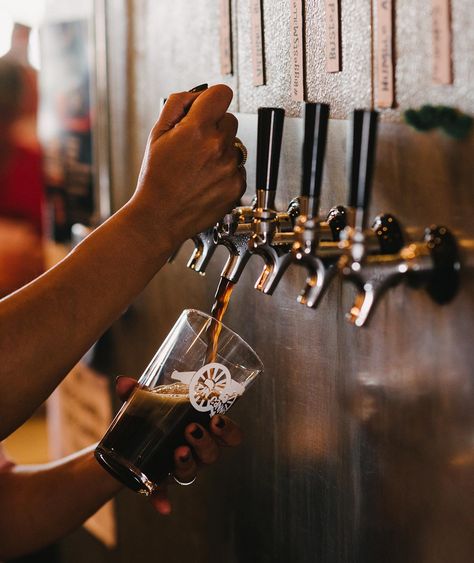 Brewery Branding Photoshoot, Distillery Aesthetic, Brewery Mood Board, Craft Brewery Aesthetic, Craft Beer Aesthetic, Brewery Marketing, Brewery Aesthetic, Brewery Pictures, Brewery Photography