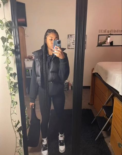 Jordan Leggings Outfits, Fits With Black Cat 4s, Fits With Puffer Vest, Cute Black Vest Outfits, Puffer And Hoodie Outfit, Outfit Ideas With Black Vest, Black Bubble Jacket Outfit, Outfits With Black Puffer Jackets, Puffer Coat Outfit Black Women