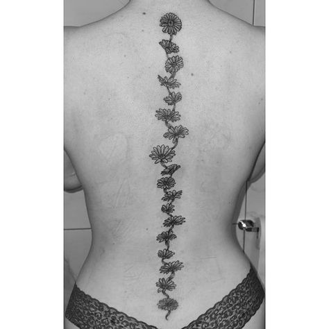 Chain Spine Tattoo, Daisy Spine Tattoo, Daisy Chain Tattoo, Chain Tattoo, Daisy Tattoo, Spine Tattoo, Spine Tattoos, Daisy Chain, Piercing Tattoo