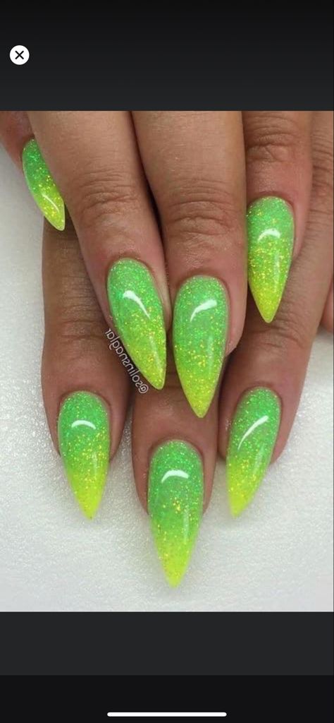 Lime Green Nails, Neon Green Nails, Neon Nail Polish, Nails Opi, Gel Nails At Home, Nail Color Trends, Spring Nail Trends, Green Nail Designs, Nail Stuff