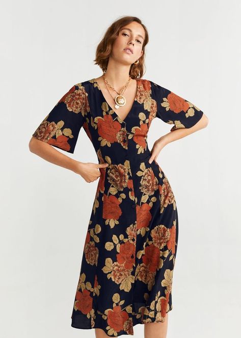 Mango Midi Floral Dress  $80 Midi Floral Dress, Floral Dress Casual, Floral Dresses Long, Womens Floral Dress, Looks Chic, Mode Inspo, Mode Inspiration, Floral Midi Dress, Classy Outfits