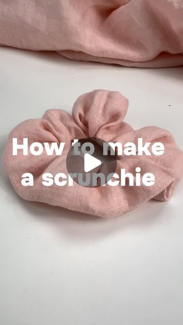 @fabrico_patterns on Instagram: "Do you know that it only takes 5 minutes to make a scrunchie ?😁 Watch the tutorial and try it out!  You can choose fabric that goes well with your outfit or make it from unnecessary fabric leftovers ✨ It will be a perfect accessory for your outfit !  Follow link in bio to download trendy PDF sewing patterns. Follow the video tutorial and create your own style.  #designer #sewingtricks #sewingpattern #dresspattern #womansewingpattern #diydress #howtosew #sewingtips #sewingideas #sewinglovers #summersewingpatterns #howtosew #dresssewing #DIY #easytosew #trendysewingpattern" Fabric Leftovers Ideas, How To Make A Scrunchie Video, Make A Scrunchie, Cute And Easy Sewing Projects, Scrunchies Making Video, Sew Scrunchie Tutorials, Cute Things To Sew For Beginners, Scrunchie Sewing Pattern, How To Sew Scrunchies