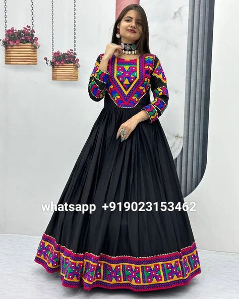 Price: 2550/-❣️ whatsapp us on +919023153462✔️ Fiyona Heavy Gamthi Work With Real Mirror Work Designer Navratri Special Black Beautiful Gown #NavratriSpecial #BlackGown #DesignerGown #HeavyGamthiWork #MirrorWork #FiyonaFashion #Navratri2024 #TraditionalWear #EthnicFashion #GownGoals #FestiveFashion #ElegantAttire #BlackElegance #MirrorMagic #GownStyle #NavratriLook #CulturalWear #DesignerWear #FestiveGown #GownWithMirrorWork Navratri Kurti, Gamthi Work, Handwriting Examples, Black Designs, Elegant Blouse Designs, Navratri Special, Elegant Attire, Chaniya Choli, Black Gown