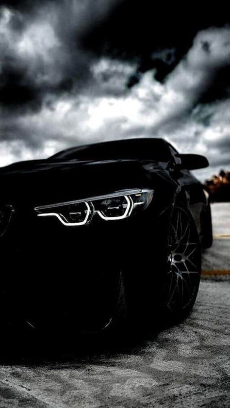 Bmw All Black, Bmw Iphone Wallpaper, Cool Car Backgrounds, Bmw White, Luxury Wallpapers, Black Beast, The Golden Ratio, Bmw Wallpapers, Bmw Love