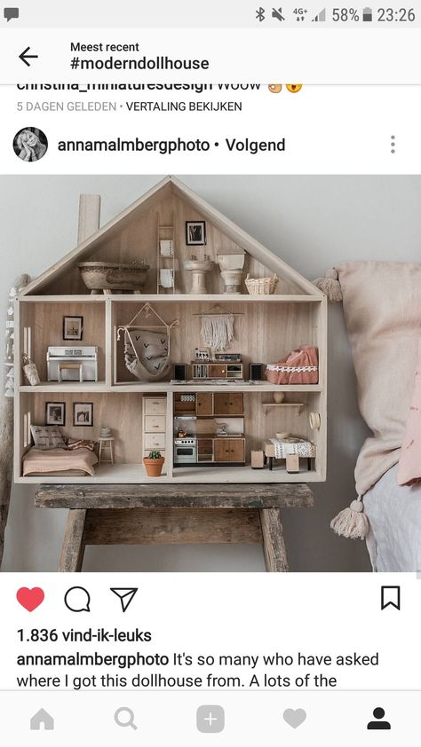 Boho Dollhouse, Ikea Dollhouse, Barbie House Furniture, Doll Furniture Diy, Doll House Plans, Doll House Crafts, Dollhouse Projects, Dollhouse Miniatures Diy, Modern Dollhouse