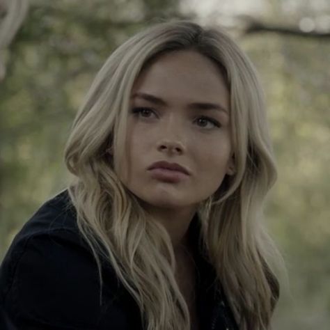 Natalie Alyn Lind Icon, Lauren Strucker, Roleplay Models, Natalie Lind, Cose Aesthetic, Spn Dr, Kristine Froseth, Natalie Alyn, Natalie Alyn Lind