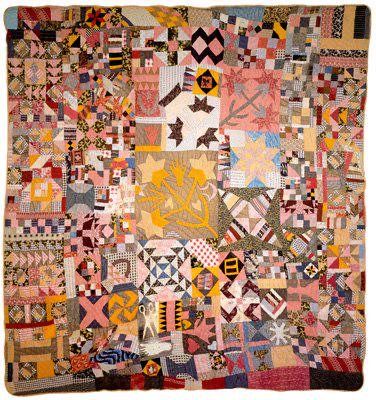 Quilt History, African Image, Album Quilt, African American Quilts, Medallion Quilts, Improv Quilts, African Quilts, Primitive Quilts, Medallion Quilt