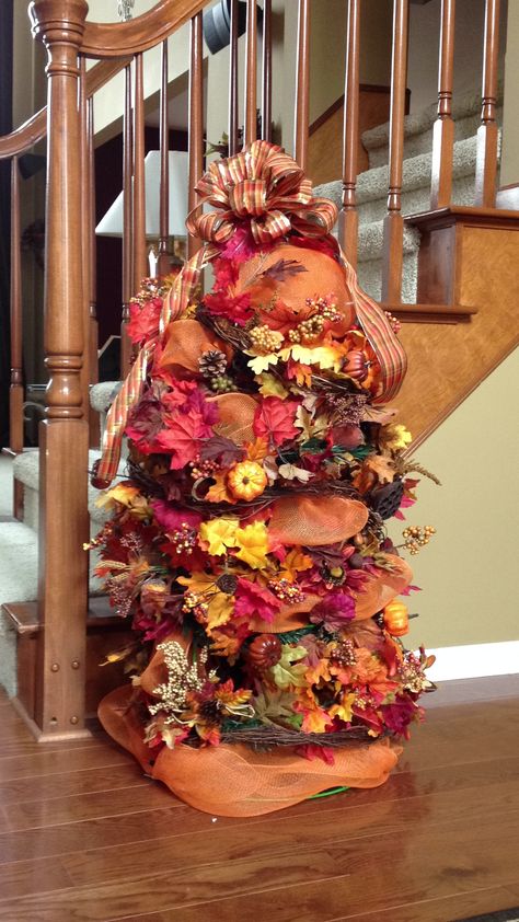 Fall tomato cage tree Tomato Cage Tree, Tomato Cage Crafts, Dollar Tree Fall Decor, Fall Christmas Tree, Floral Christmas Tree, Thanksgiving Tree, Fall Decor Dollar Tree, Dollar Tree Fall, Tomato Cages