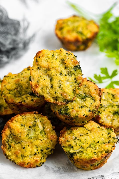 Broccoli Cheddar Bites Blw, Baby Broccoli Bites, Broccoli Cheese Bites Toddler, Broccoli Cheddar Bites Toddler, Hiding Vegetables In Kids Food, Toddler Broccoli Bites, 10 Month Food Ideas, Broccoli Bites Baby, Broccoli Bites For Kids