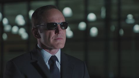 Avengers Texts, Agent Coulson, Clark Gregg, Tv Head, Phil Coulson, Marvel Tv, Marvel Icons, Young Avengers, Agents Of Shield