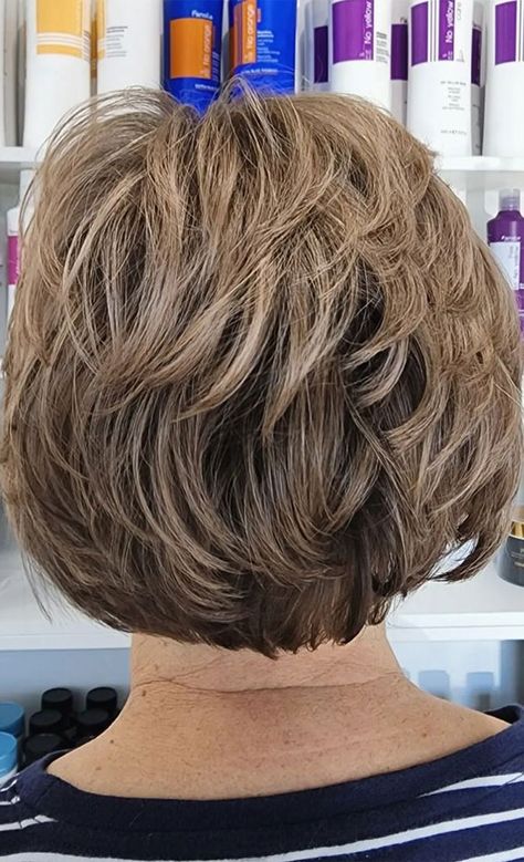 Medium Layered Bob Haircuts, Youthful Hairstyles, Tan Skin Blonde Hair, Short Layered Bob Hairstyles, Best Hair Dye, Woman Hairstyles, Over 60 Hairstyles, Cool Blonde Hair, 50 Hair