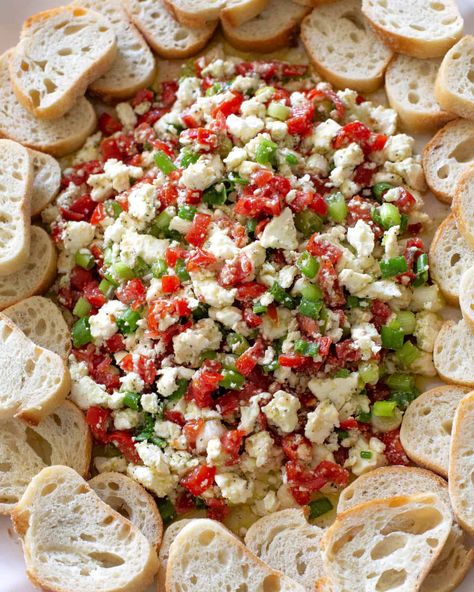 Easy Feta Dip  - a simple crowd pleasing Greek appetizer that can be prepared in minutes with tomatoes, onions, and little olive oil. Great for potlucks! #appetizer #greek #feta #dip Greek Feta Dip, Greek Appetizer, Greek Dip, Recipes Greek, Greek Appetizers, The Girl Who Ate Everything, Zucchini Chips Baked, Healthy Granola Bars, Greek Seasoning