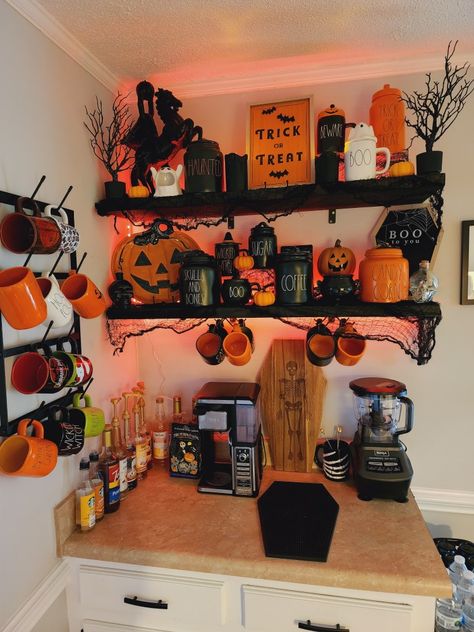 Diy Spooky Season Decor, Halloween Aesthetic Home Decor, Spooky Halloween Home Decor, Coffee Bar Ideas Halloween, Halloween All Year Round Decor, Coffee Bar Halloween, Halloween Decor Indoor Ideas, Halloween Themed House, Halloween Themed Kitchen