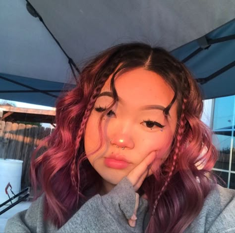 90s Grunge Hair, Short Grunge Hair, Indie Hair, Hair Streaks, Peinados Fáciles Para Cabello Corto, Short Hair Color, Penteado Cabelo Curto, Dye My Hair, Baddie Hairstyles