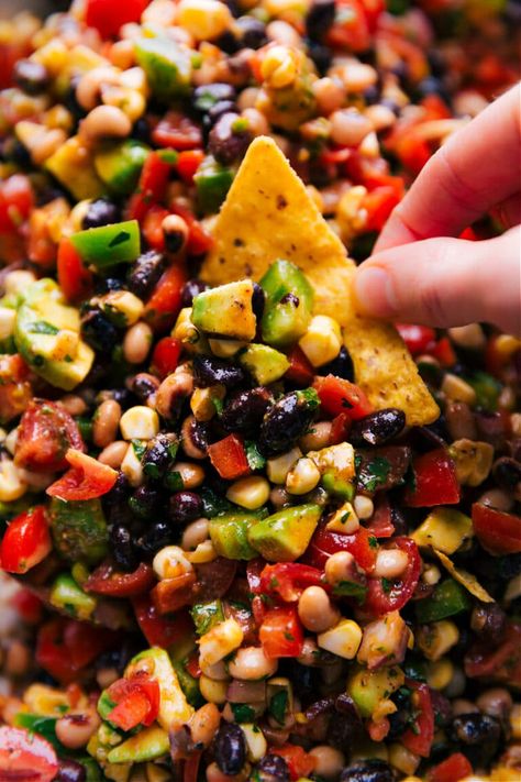 The BEST Cowboy Caviar {With Video} - Chelsea's Messy Apron Vegetarian Cowboy Caviar, The Best Cowboy Caviar, Cowboy Salad, Salad With Black Beans, Cowboy Caviar Recipe, Chili Lime Vinaigrette, Easy Side Dishes, Team Dinner, Chelsea's Messy Apron