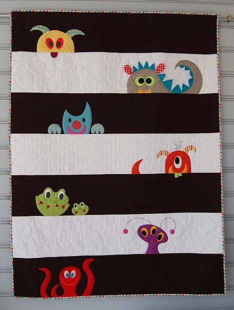 m is for monster quilt pattern Monster Quilt Pattern, M Is For Monster, Monster Quilt, Appliqué Quilts, Quilt Modernen, Baby Boy Quilts, Baby Quilt Patterns, Childrens Quilts, Cute Quilts