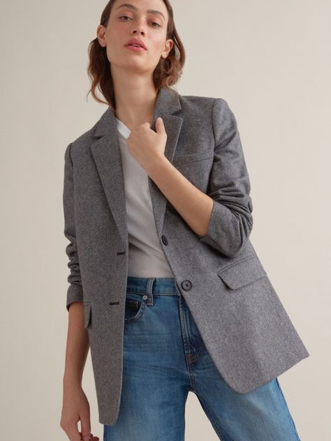 Oversized Blazer Outfit, Womens Blazer, All Black Looks, Fresh Outfits, Fashion Articles, Streetwear Clothing, Denim Accessories, Winter Outfits For Work, Oversized Blazer