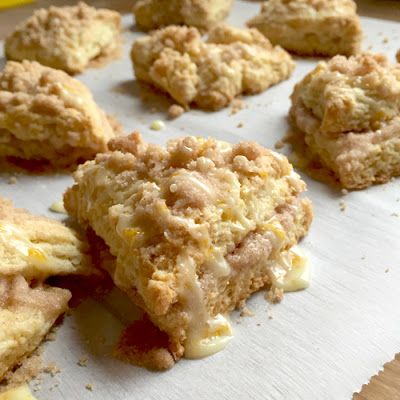 Orange Cinnamon Scones, Scones Cinnamon, Cinnamon Scones Recipe, Scone Recipes, Cinnamon Scones, Large Breakfast, Orange Scones, Pumpkin Cream Cheese Muffins, Cinnamon Orange