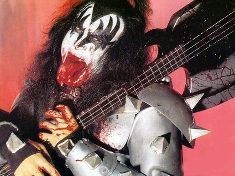 . Banda Kiss, Gene Simmons Kiss, Eric Singer, Kiss Tattoos, Vinnie Vincent, Kiss Concert, Kiss Images, Peter Criss, Kiss Army