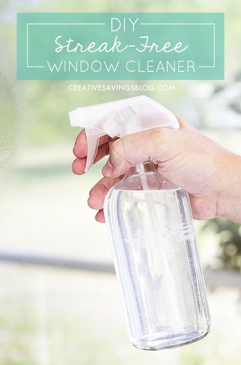 You guys!!! I was SO skeptical of this homemade window cleaner, but it actually works! I've been wanting to make over my cleaning supplies for a long time, and this recipe make it super easy to start. Can you believe it costs less than a quarter to make!? I'm never going back to the store-brand stuff again. Window Cleaner Homemade, Vinegar Cleaner, Cleaning Painted Walls, Deep Cleaning Tips, Natural Cleaning, Natural Cleaners, Diy Cleaners, Cleaning Recipes, Cleaners Homemade