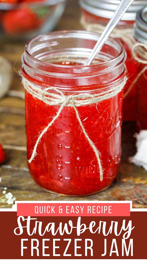 Strawberry Jelly Recipes, Refrigerator Jam, Strawberry Freezer Jam, Canned Strawberries, Freezer Jam Recipes, Strawberry Rhubarb Jam, Cream Corn, Christmas Jam, Strawberry Jam Recipe