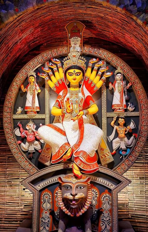 Sorosoti Maa, Durga Ji Full Hd, Ganpati Photo, Bharatanatyam Poses, Maa Durga Photo, Ma Durga, Book Cover Design Template, Durga Ji, Durga Picture