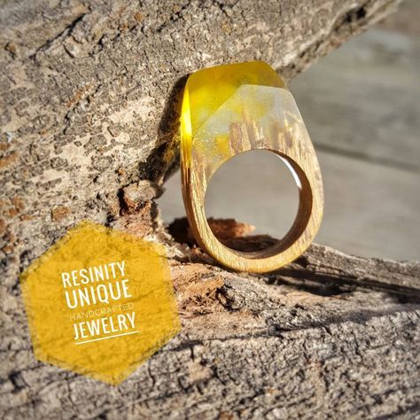 % 💯 Handcrafted Unique Ring .......................👉 For Sale 👈.....................#resinity #resinandwood #woodjewelry #creative #nature… Etsy Rings, Schmuck Diy, Cheap Engagement Rings, Jewelry Resin, Natural Design, Necklace Ring, Unique Ring, Design Jewelry, Wood Jewellery