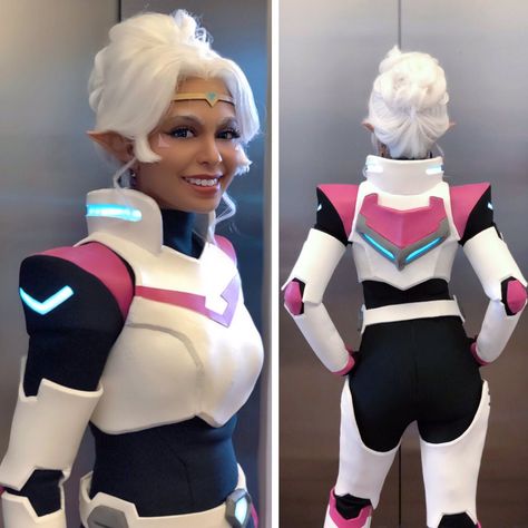 Allura Voltron Cosplay, Allura Cosplay, Voltron Costume, Voltron Allura, Voltron Cosplay, Futuristic Costume, Princess Allura, Voltron Fanart, Cosplay Tutorial